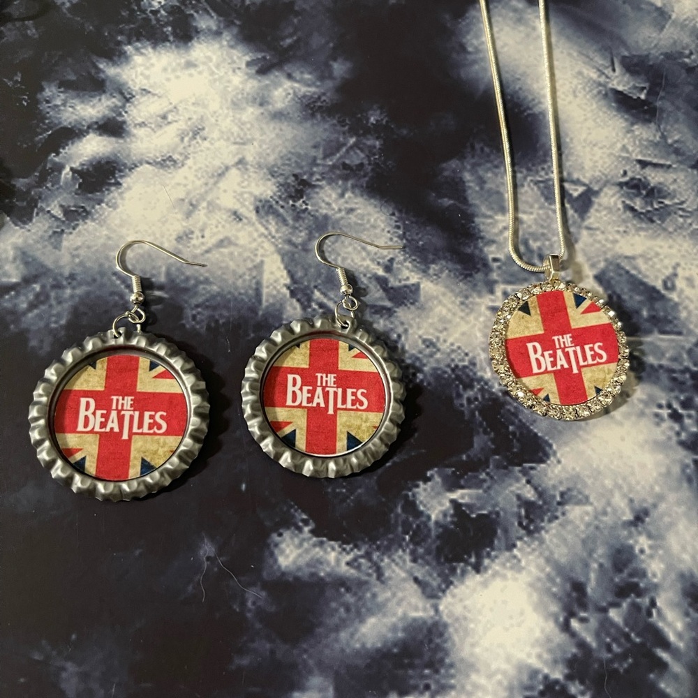 Beatles jewlery set